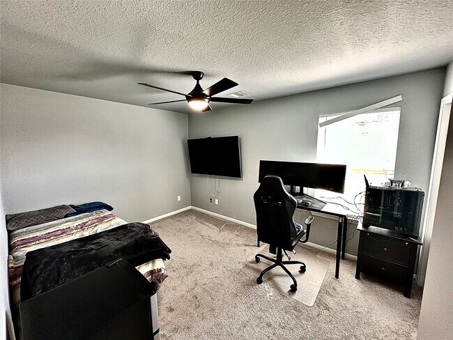 Building Photo - 15218 Loys Coves Ct