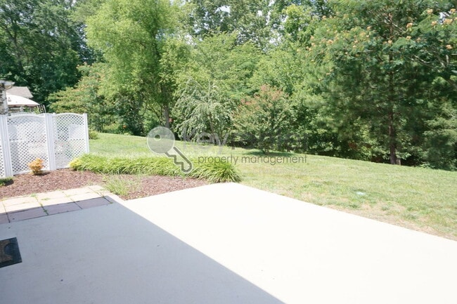 Building Photo - 5410 Mandarin Cir