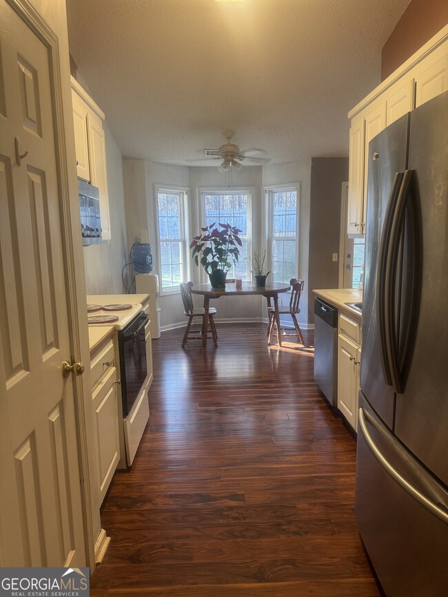 Building Photo - 1579 Madison Ct