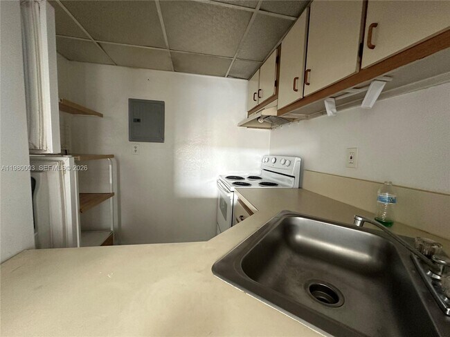 Building Photo - 801 NW 47th Ave