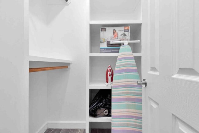 Building Photo - 2615 Arbor St