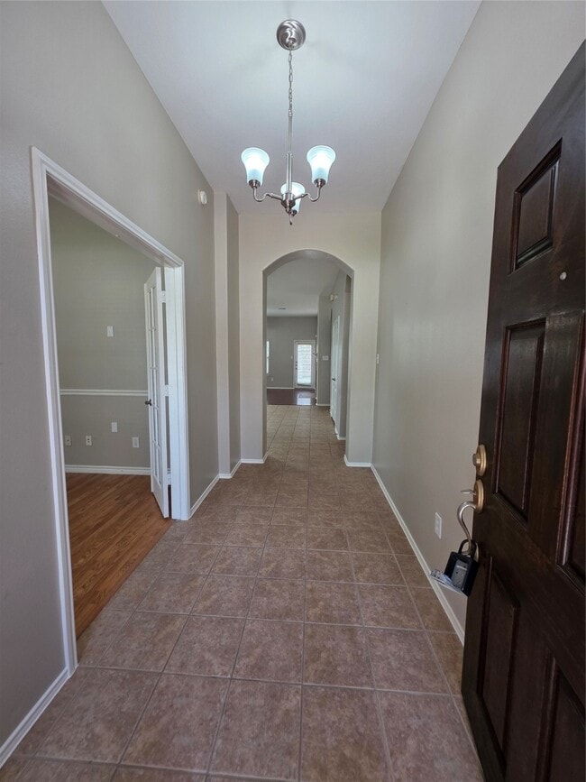 Building Photo - 2518 Sandvalley Way