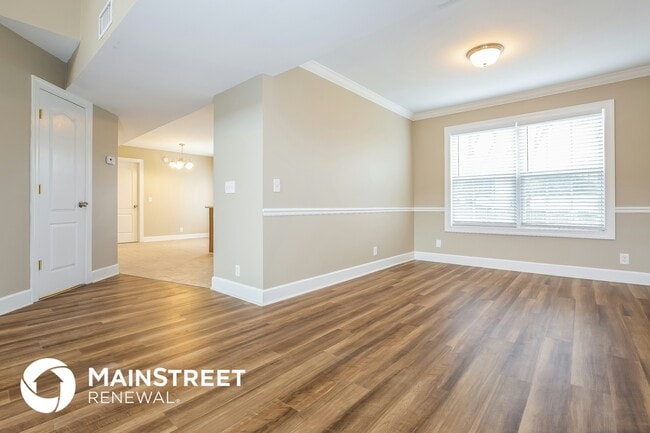 Building Photo - 915 Lavergne Ln