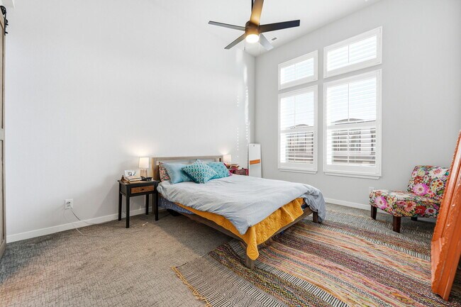 Building Photo - 2272 Old Rail Wy