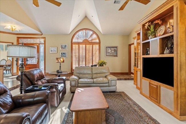 Building Photo - 9027 Winged Foot Dr