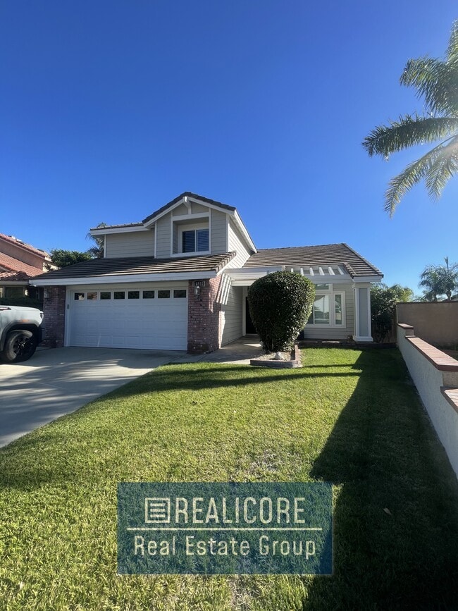 Building Photo - 10937 Sonora Ave