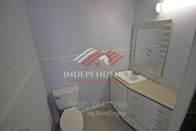 Building Photo - 78 Notre Dame Ave