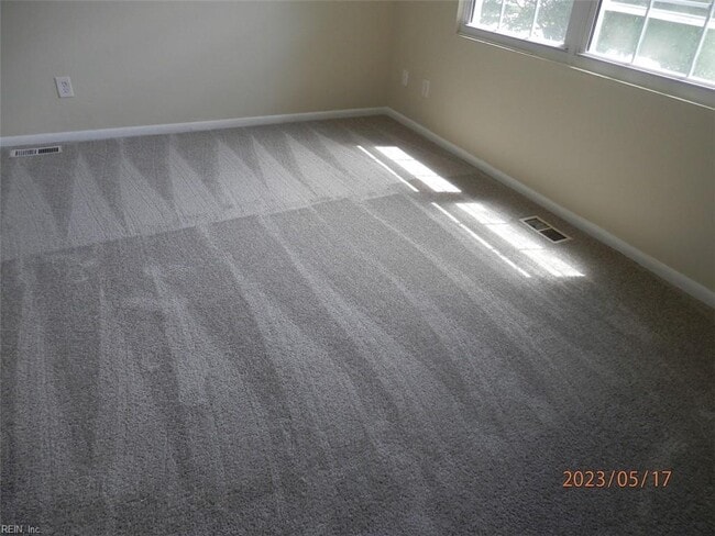 Building Photo - 1346 River Birch Run S