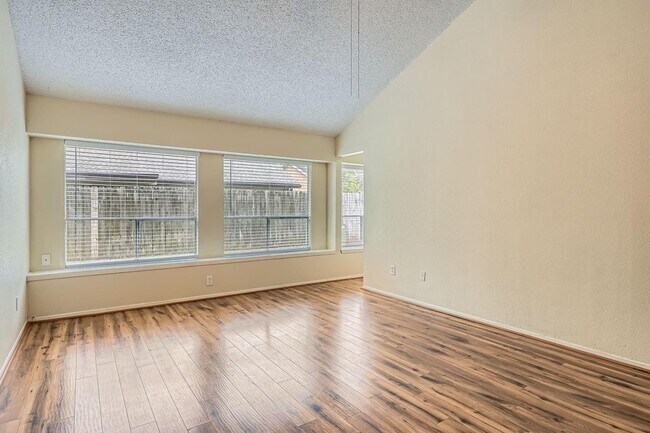 Building Photo - 3418 Cannon Pass Ct