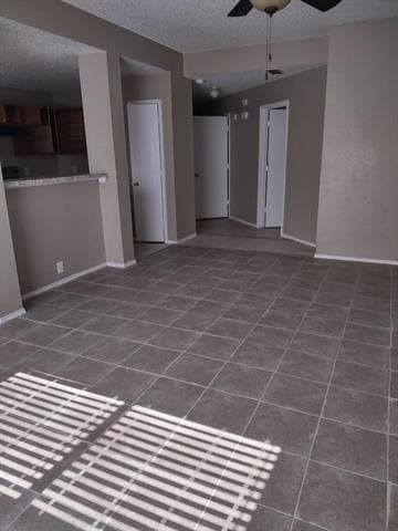 Building Photo - 1613 Wavecrest Dr