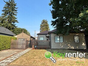 Building Photo - Fully Remodeled Tacoma Home with Detached ...