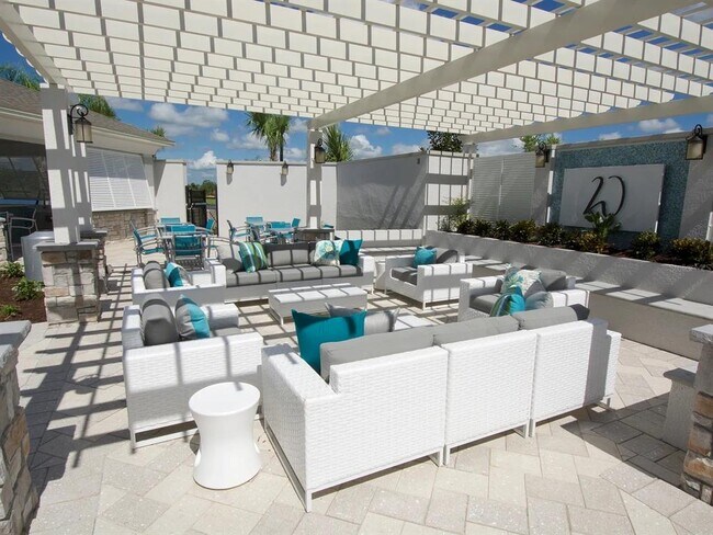 Building Photo - 13323 Pontoon Rd