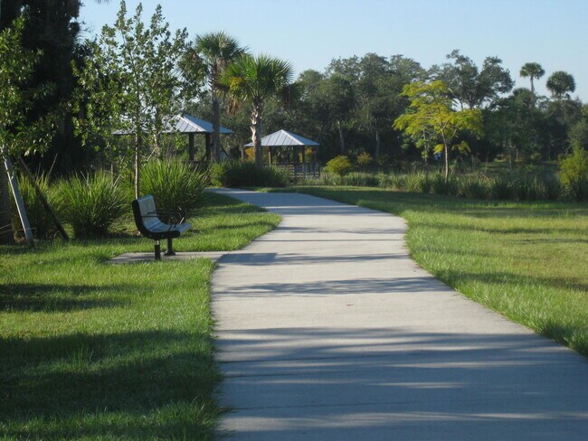 Building Photo - 2116 SE Eatonville Dr