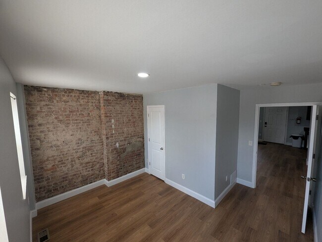 Building Photo - 178A Union St