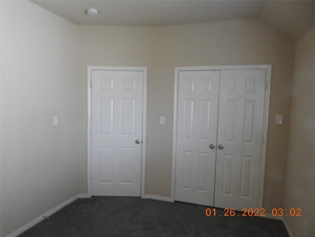 Building Photo - 24227 Silversmith Ln