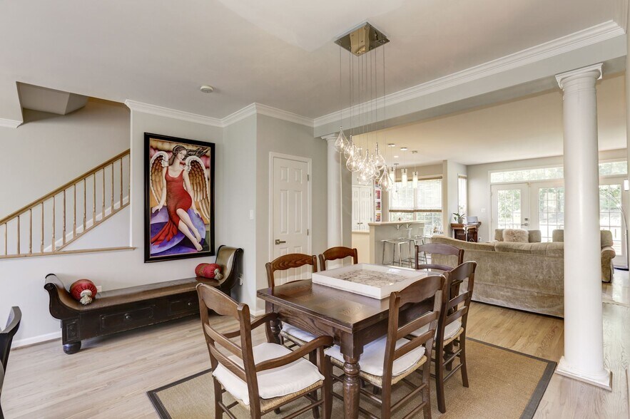Building Photo - 5742 Governors Pond Cir