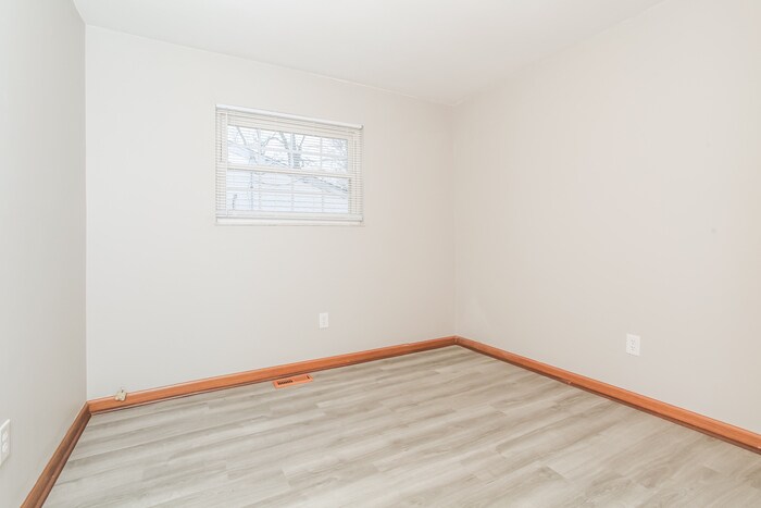 Building Photo - 388 Timrick Pl