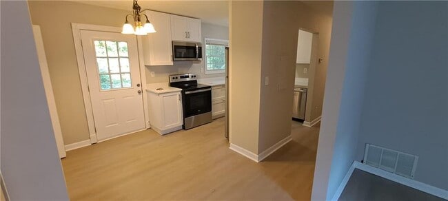Building Photo - 4666 Backwoods Ct