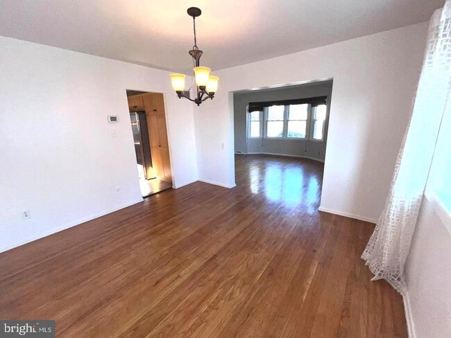 Building Photo - 918 Rockwell Rd