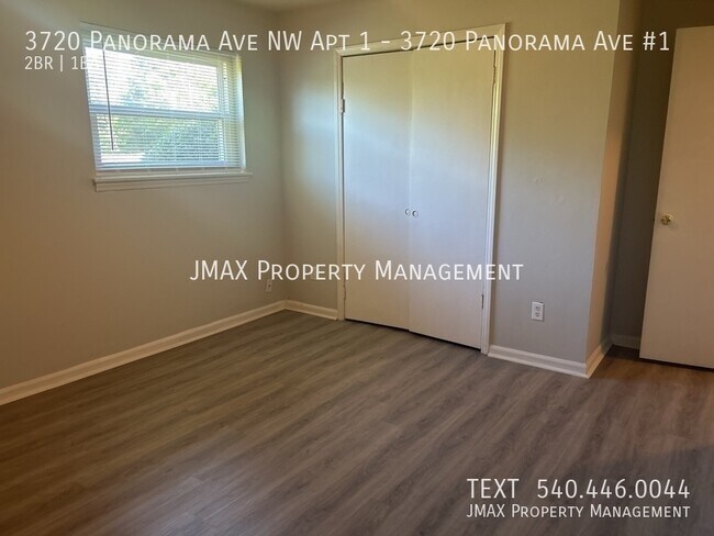 Building Photo - 3720 Panorama Ave NW