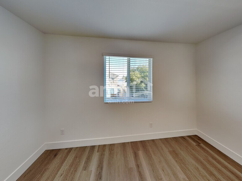 Building Photo - 5854 Fly Fisher St