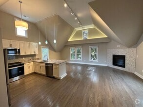 Building Photo - Port Washington Loft Duplex