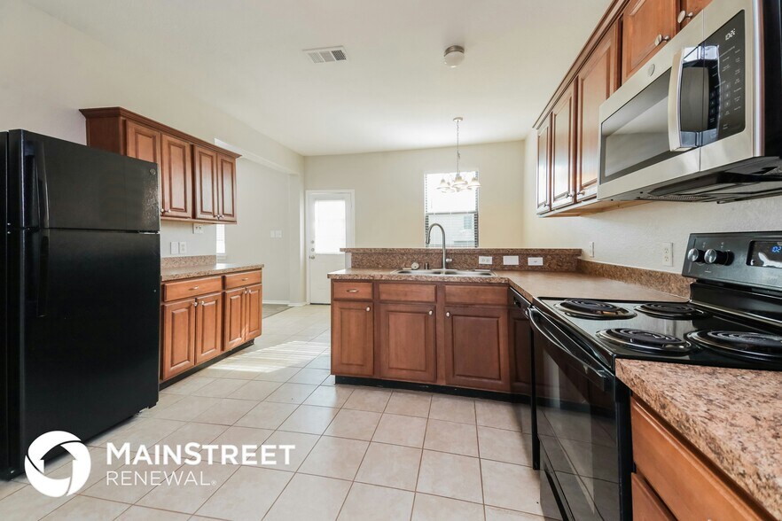 Building Photo - 809 Bens Dr