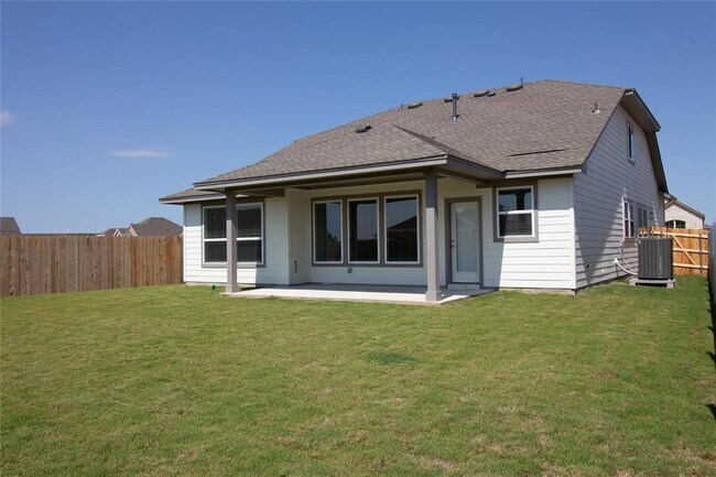 Building Photo - 105 Stone Fork Ln