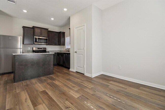 Building Photo - 408 Mystic Slopes Dr