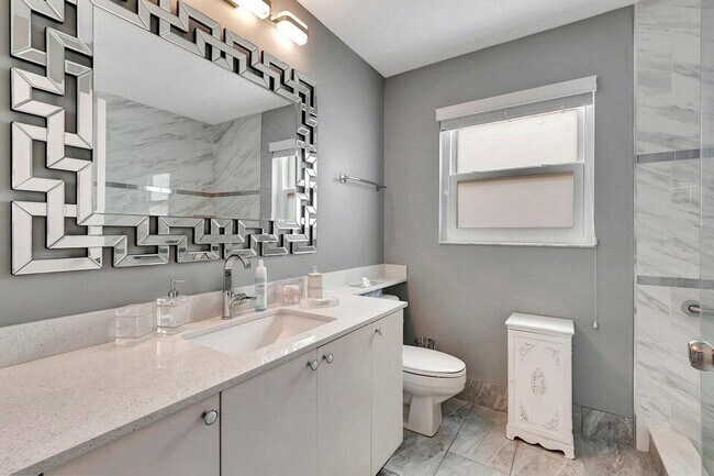 Building Photo - 9601 Harbour Lake Cir