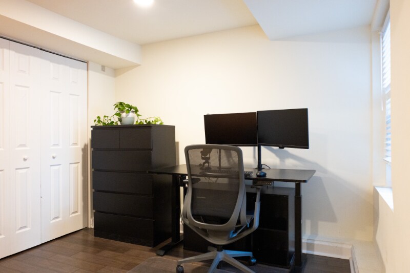 Building Photo - 1519 Park Rd NW