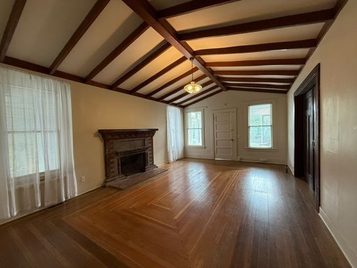 Building Photo - 3-Bedroom House with Laundry and SunRoom Close to University of Washington