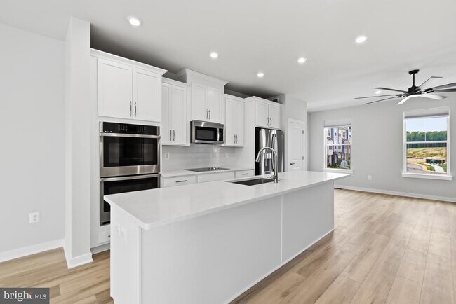 Building Photo - 14153 Slate St