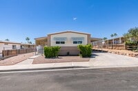Building Photo - Beautifully Remodeled Boulder City Home with Spacious Backyard Retreat