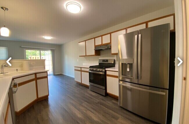 Building Photo - 5363 Danbury Cir