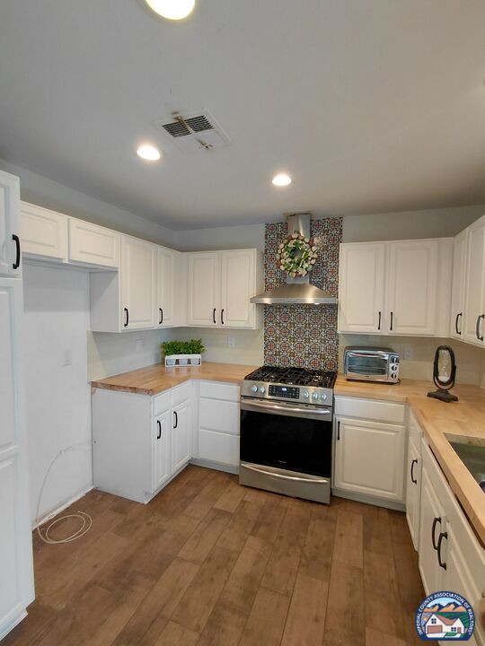 Building Photo - 314 Butterfield Trail