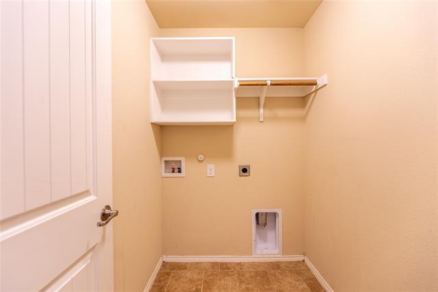 Building Photo - 901 Kiowa Dr