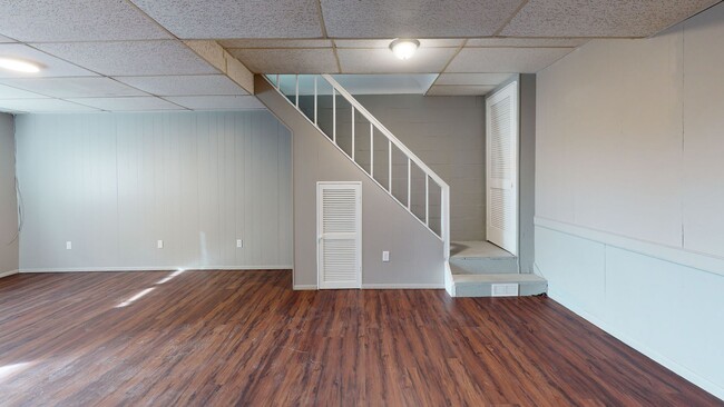 Building Photo - Charming 3-Bedroom, 2-Bath Single-Family H...