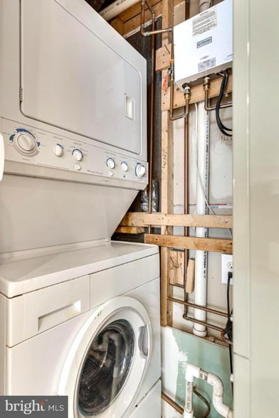 Building Photo - 222 Florida Ave NW