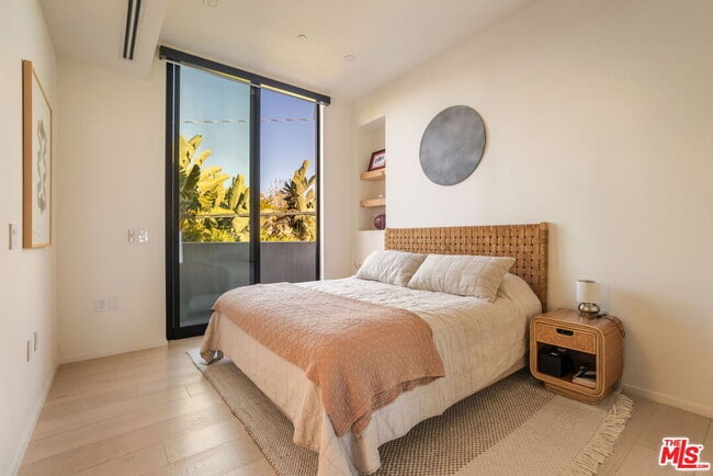 Building Photo - 4118 Wade St