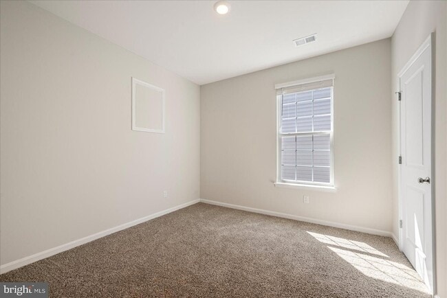 Building Photo - 118 Clerkenwell Dr