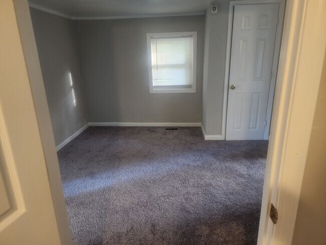 Building Photo - Charming Rural Retreat in Louisburg, NC