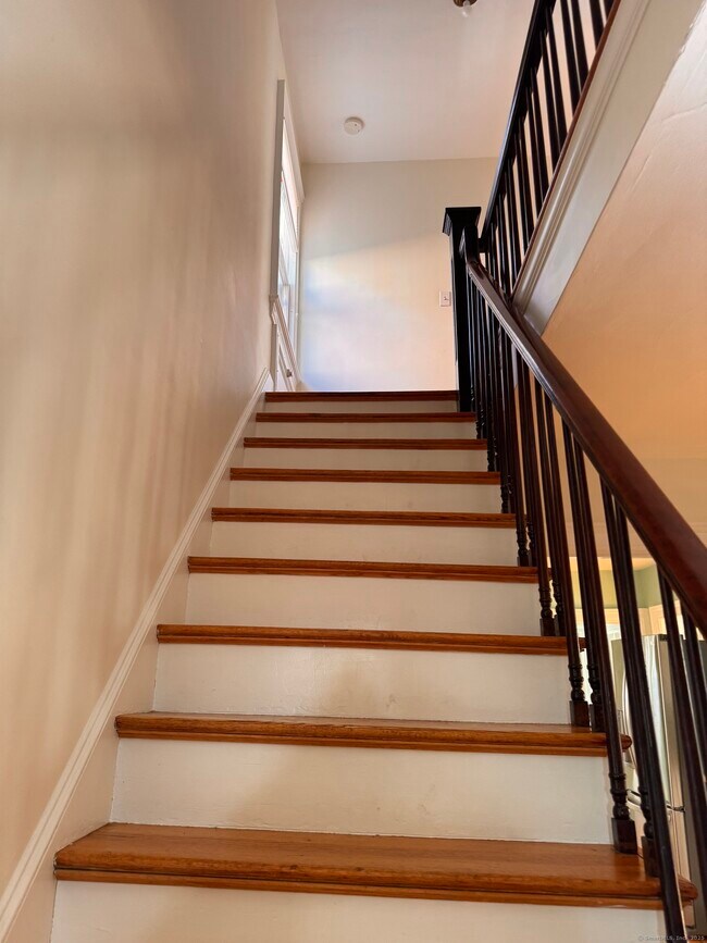 Building Photo - 65 Spring Garden St