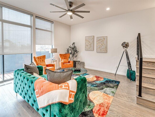 Building Photo - 825 NW 6th St