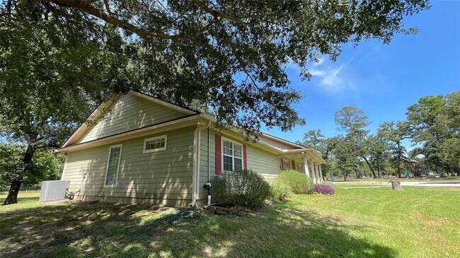 Building Photo - 68 Lowery Ln