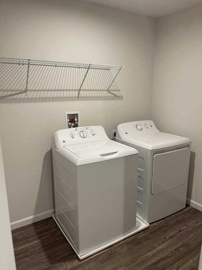 Building Photo - Dover - Clearview Meadow