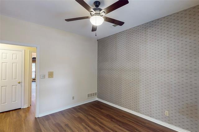 Building Photo - 7504 Summitview Dr