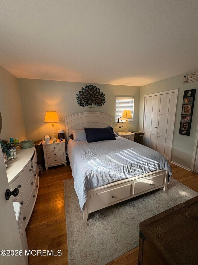 Building Photo - 16 Laurel Pl