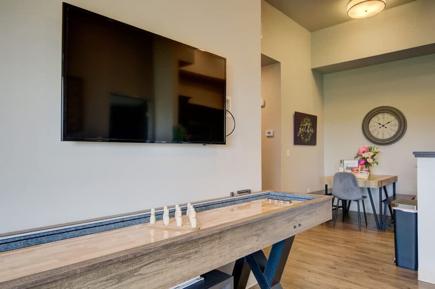 Building Photo - 2210 Remington Way