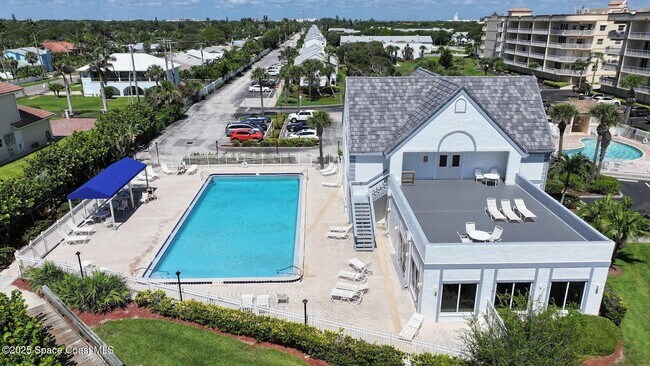 Building Photo - 807 Mystic Dr